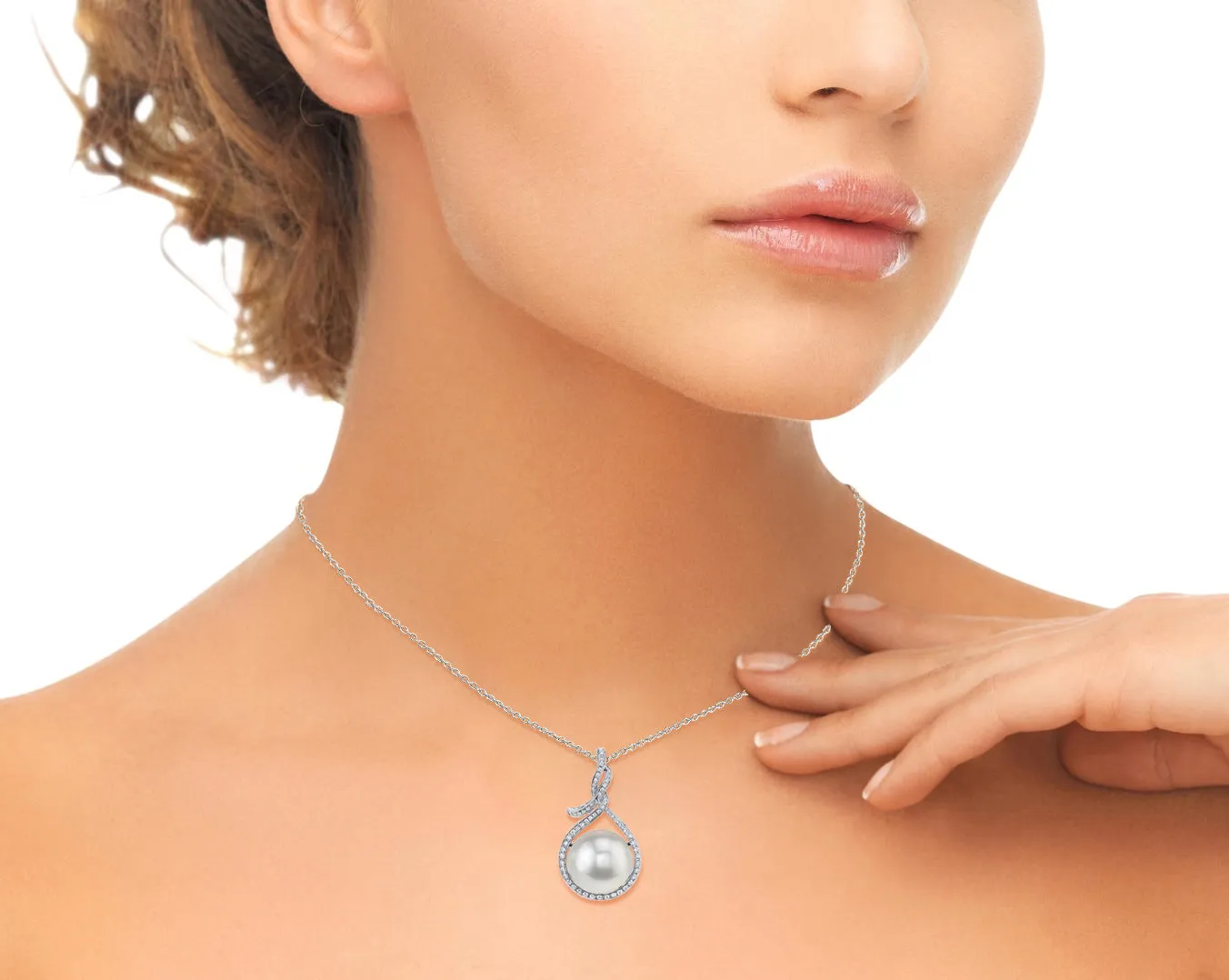 14mm South Sea Pearl & Diamond Thedora Pendant