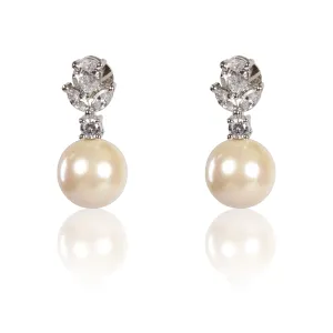 Classic cream pearl earrings