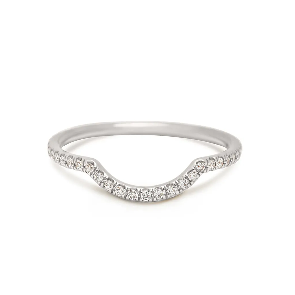 Eleonore Pave Scallop Band - 14k Gold & White Diamonds