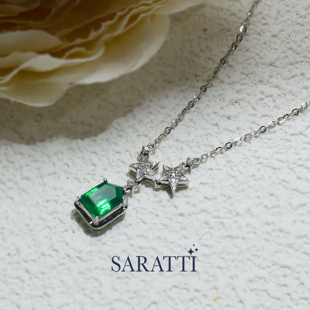 Esprit de Nature Emerald & Diamond Pendant