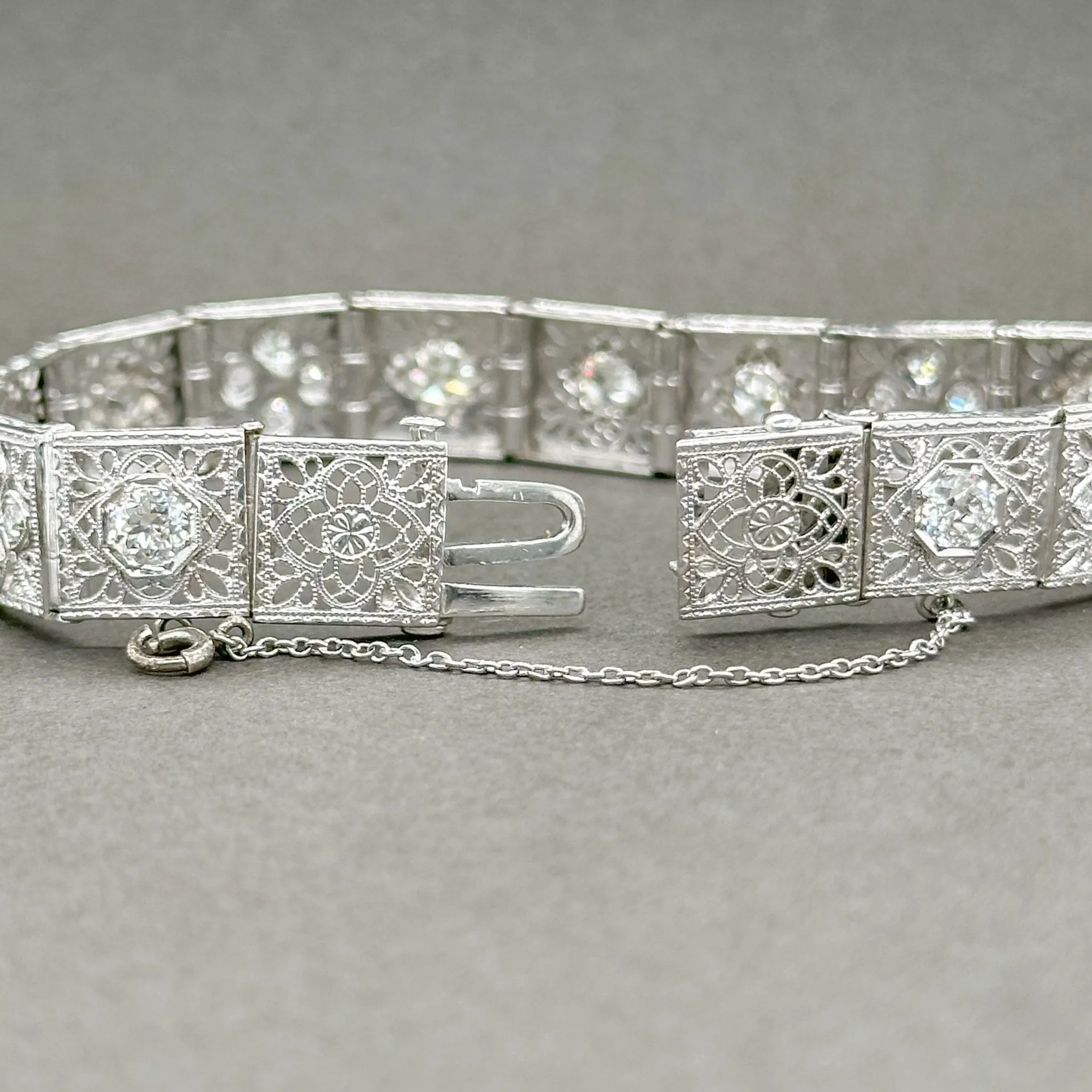 Estate Art Deco 14K Platinum 4.09ctw I-J/VS2-SI2 Diamond Bracelet