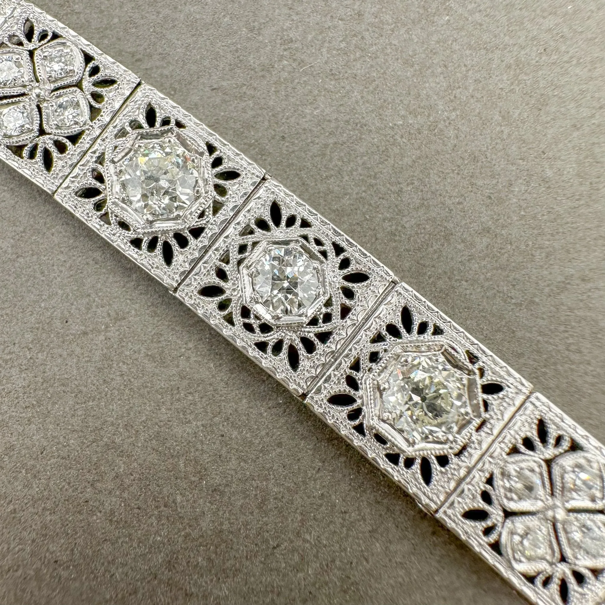 Estate Art Deco 14K Platinum 4.09ctw I-J/VS2-SI2 Diamond Bracelet