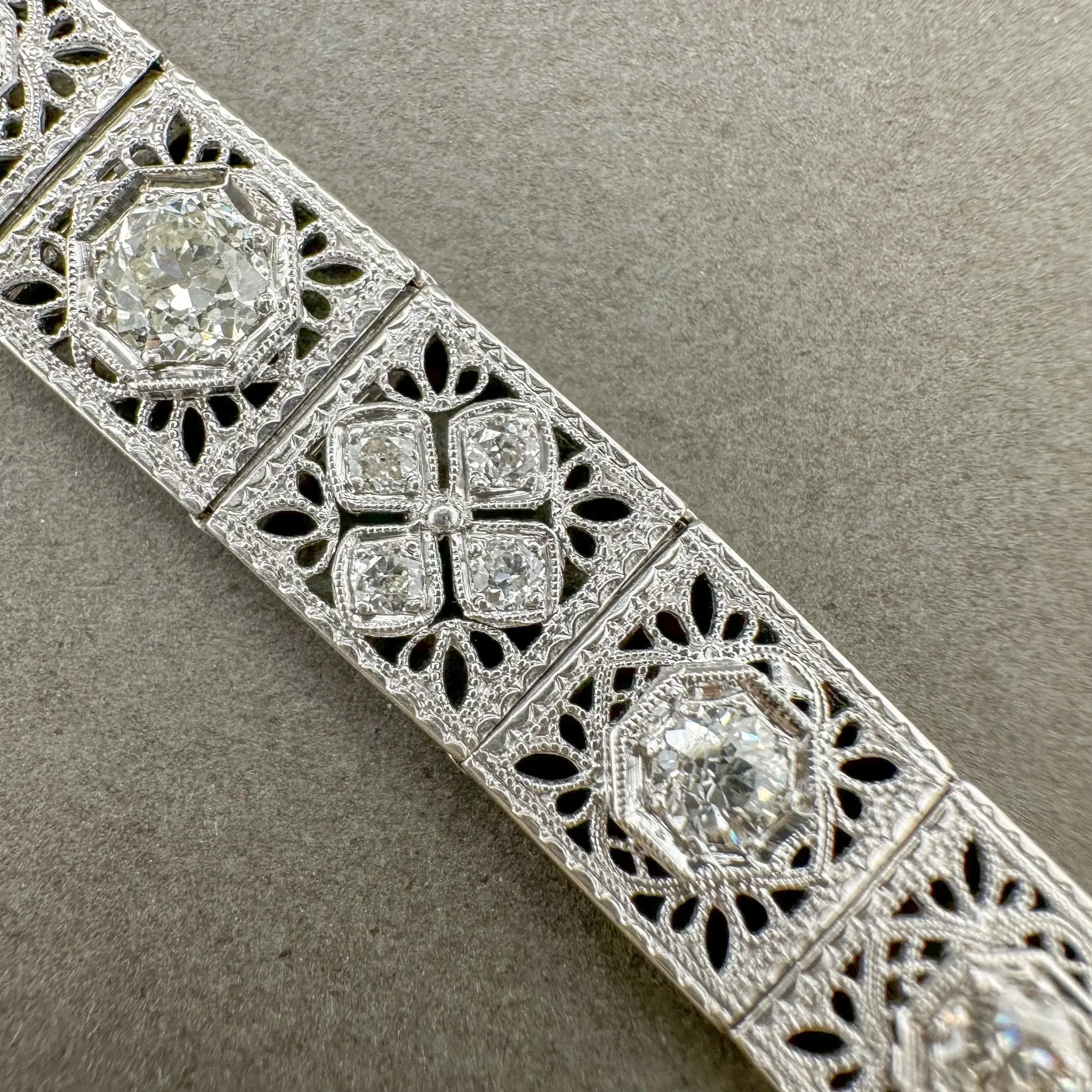 Estate Art Deco 14K Platinum 4.09ctw I-J/VS2-SI2 Diamond Bracelet