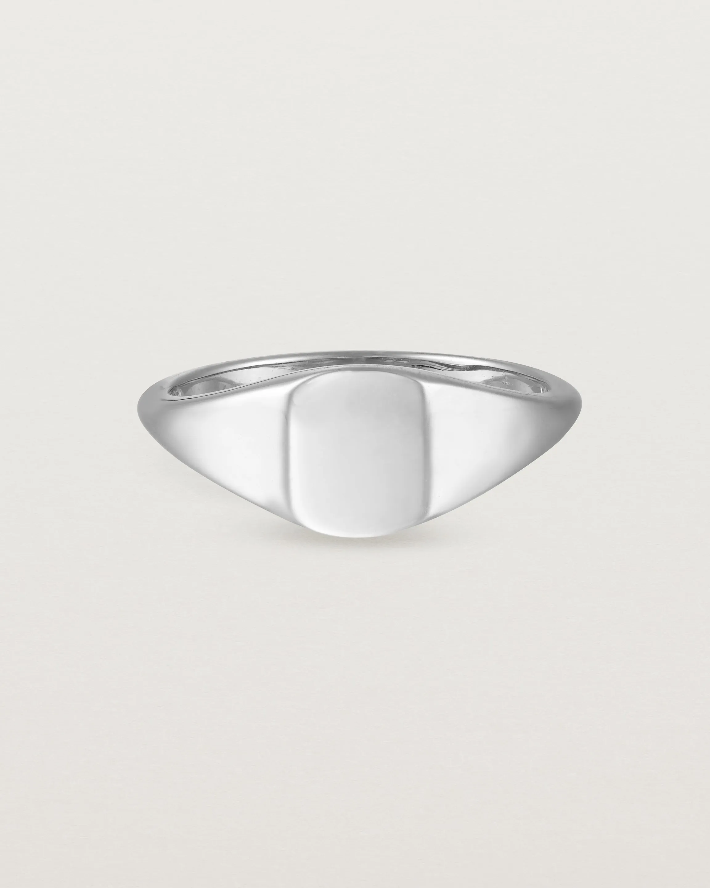 Fei Signet Ring