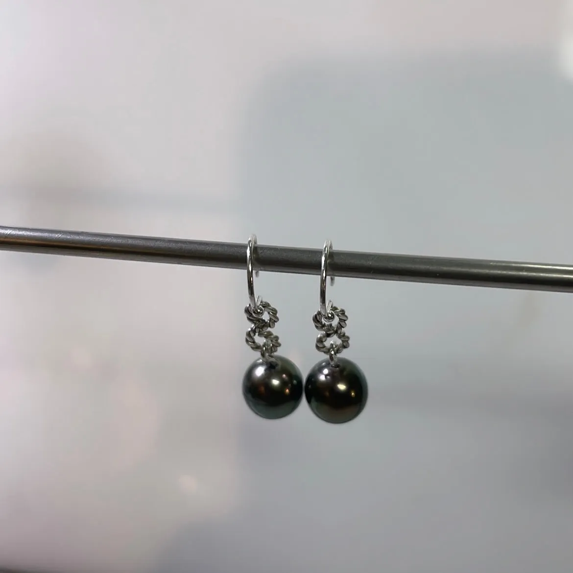 Figure 8 earrings sterling