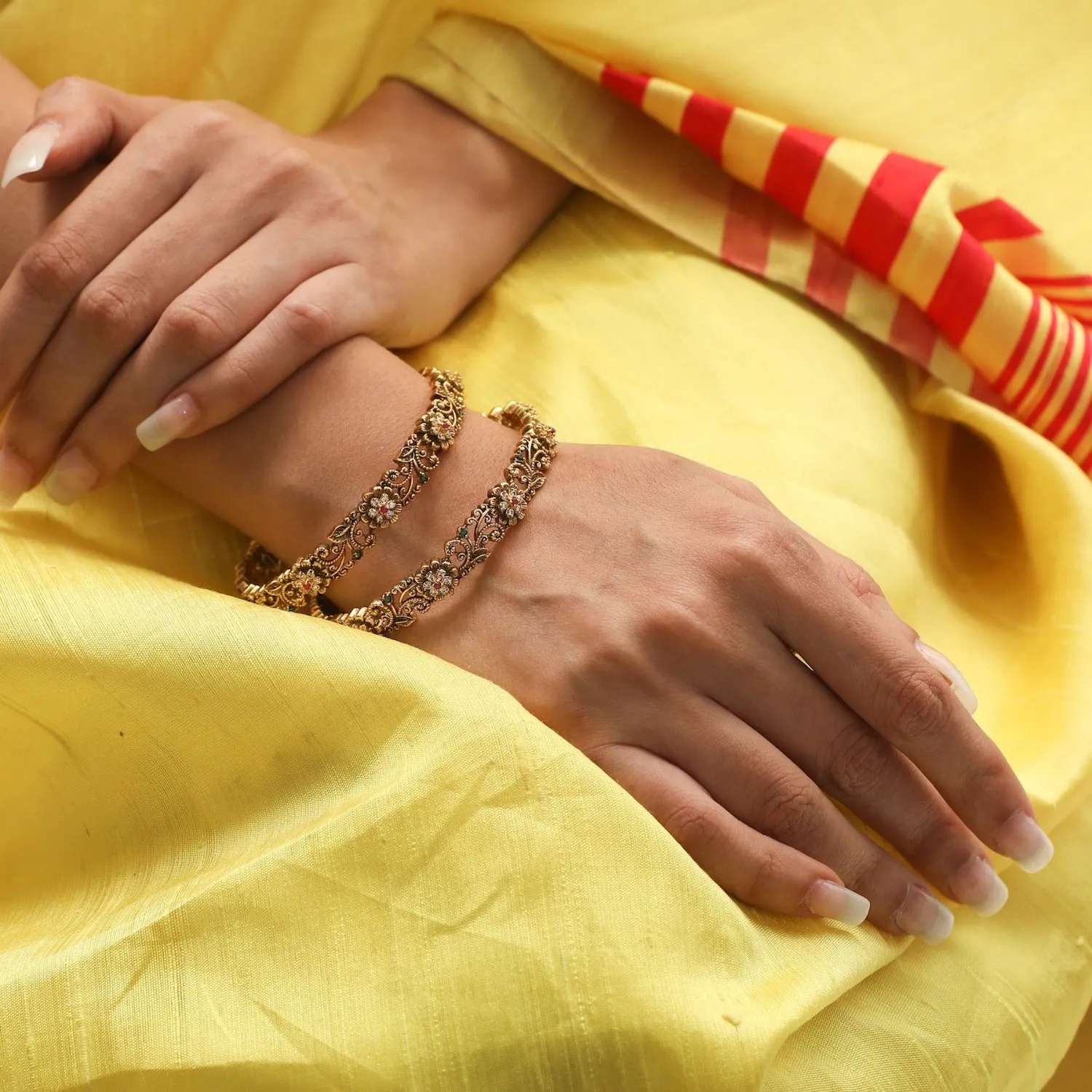 Kangna Antique Bangles