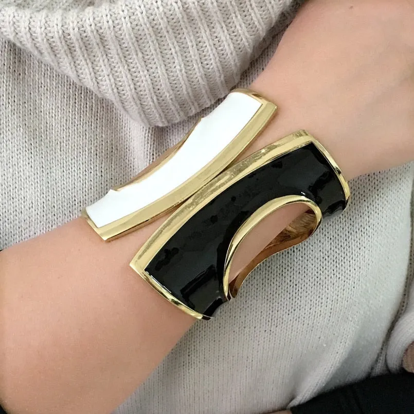 Make A Statement! Sophisticated Cool Black mix White Sculpture Art Cuff Bracelets Women's Gold  Tone Jewelry