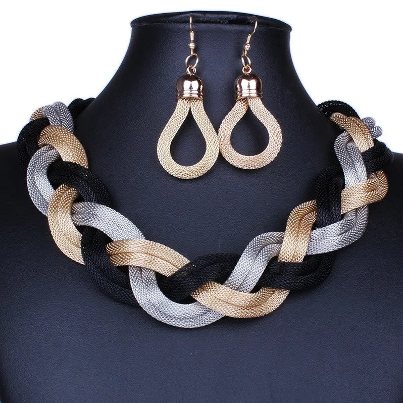 New Statement Necklace Vintage maxi Necklace jewelry Metal Choker Necklace Women Chunky Chain