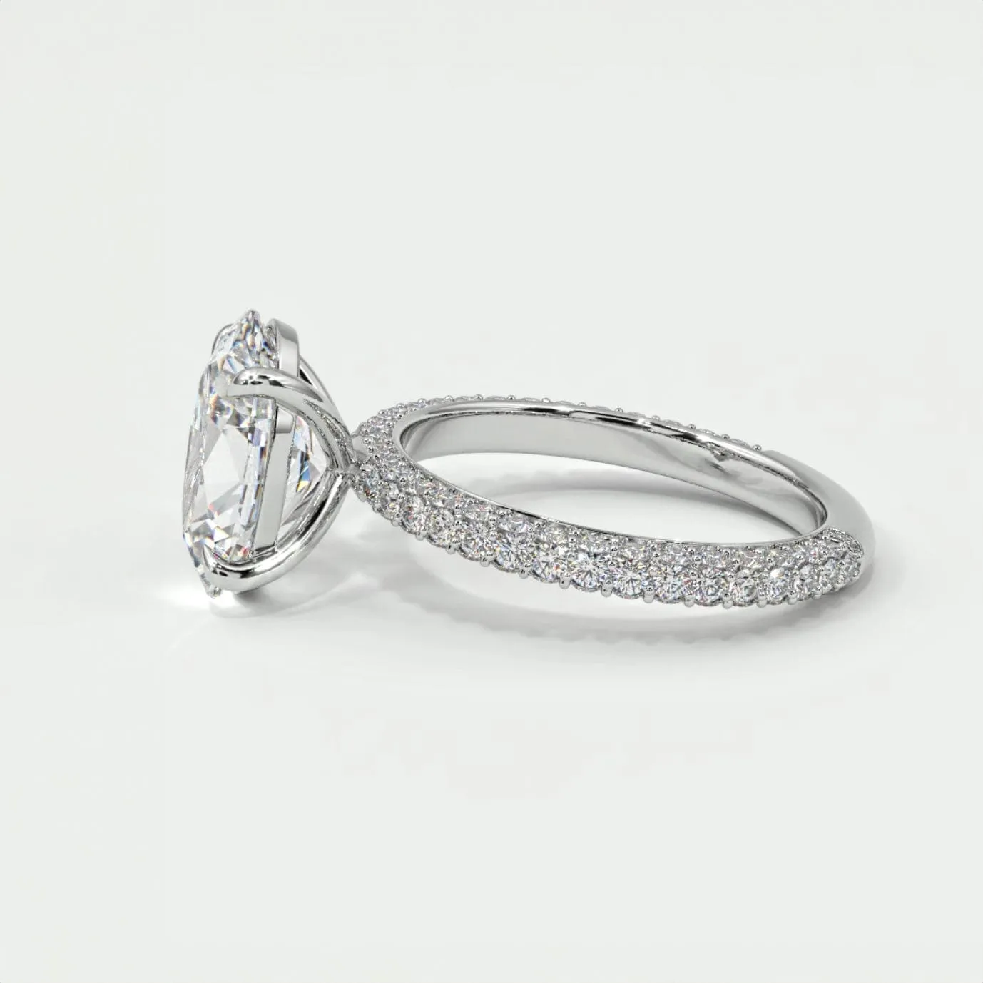 Oval Diamond Engagement Rings