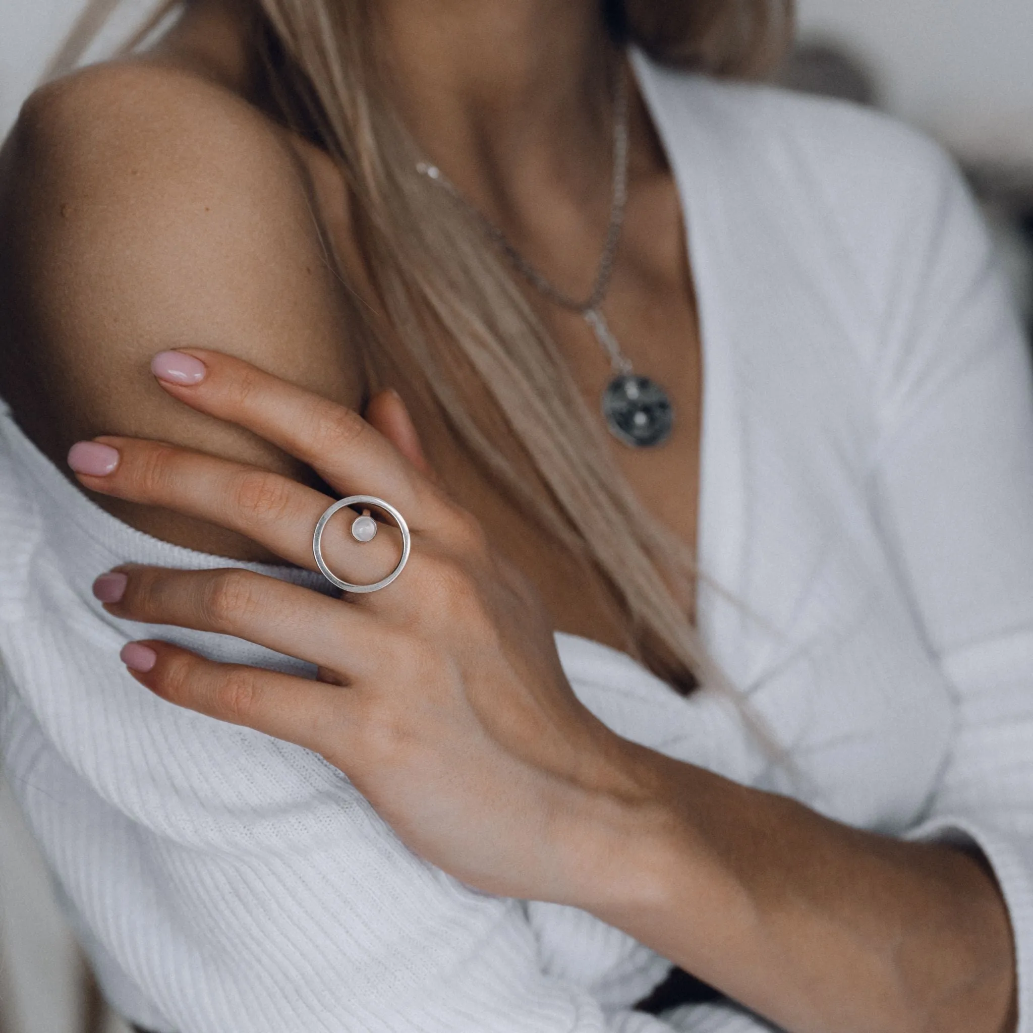 Sphere Ring Rose Quartz