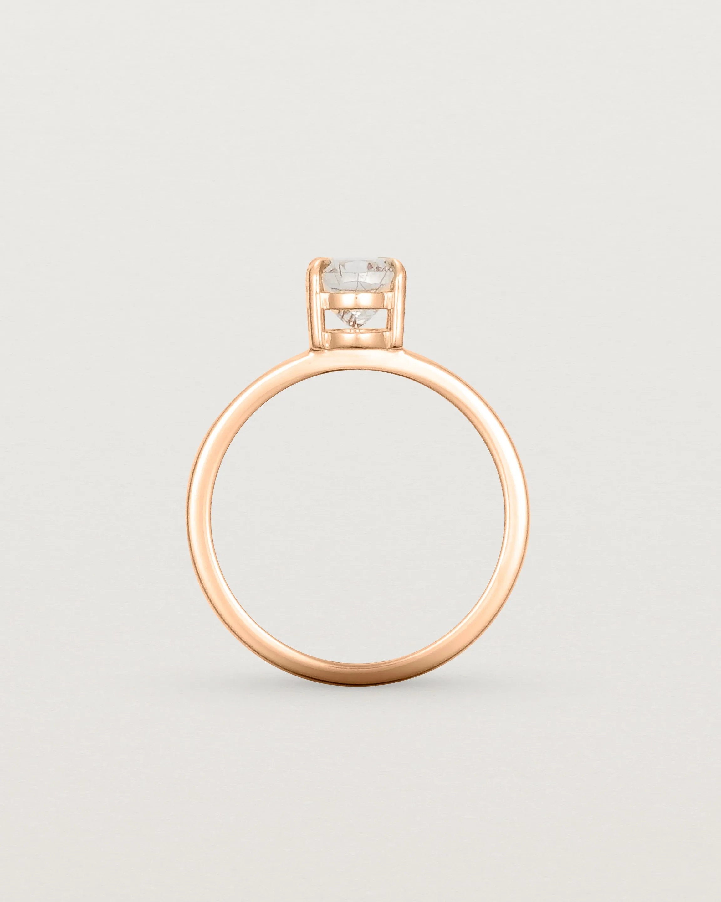 Una Oval Solitaire | Rutilated Quartz