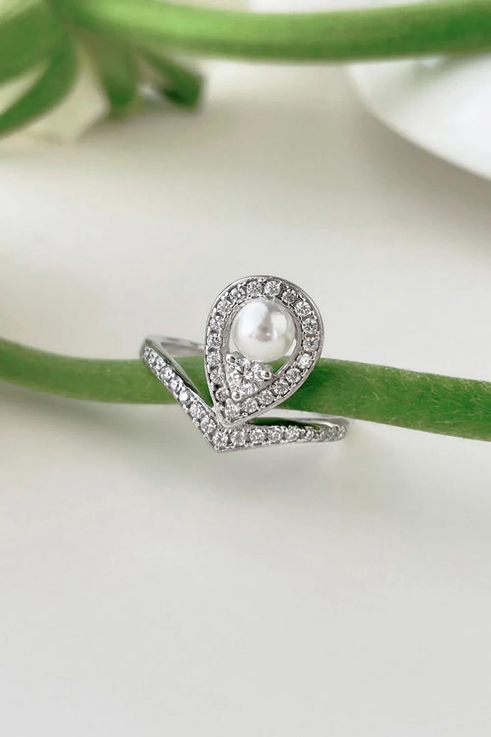 Waterdrop Pearl Crowning Love Wedding Jewelry Ring