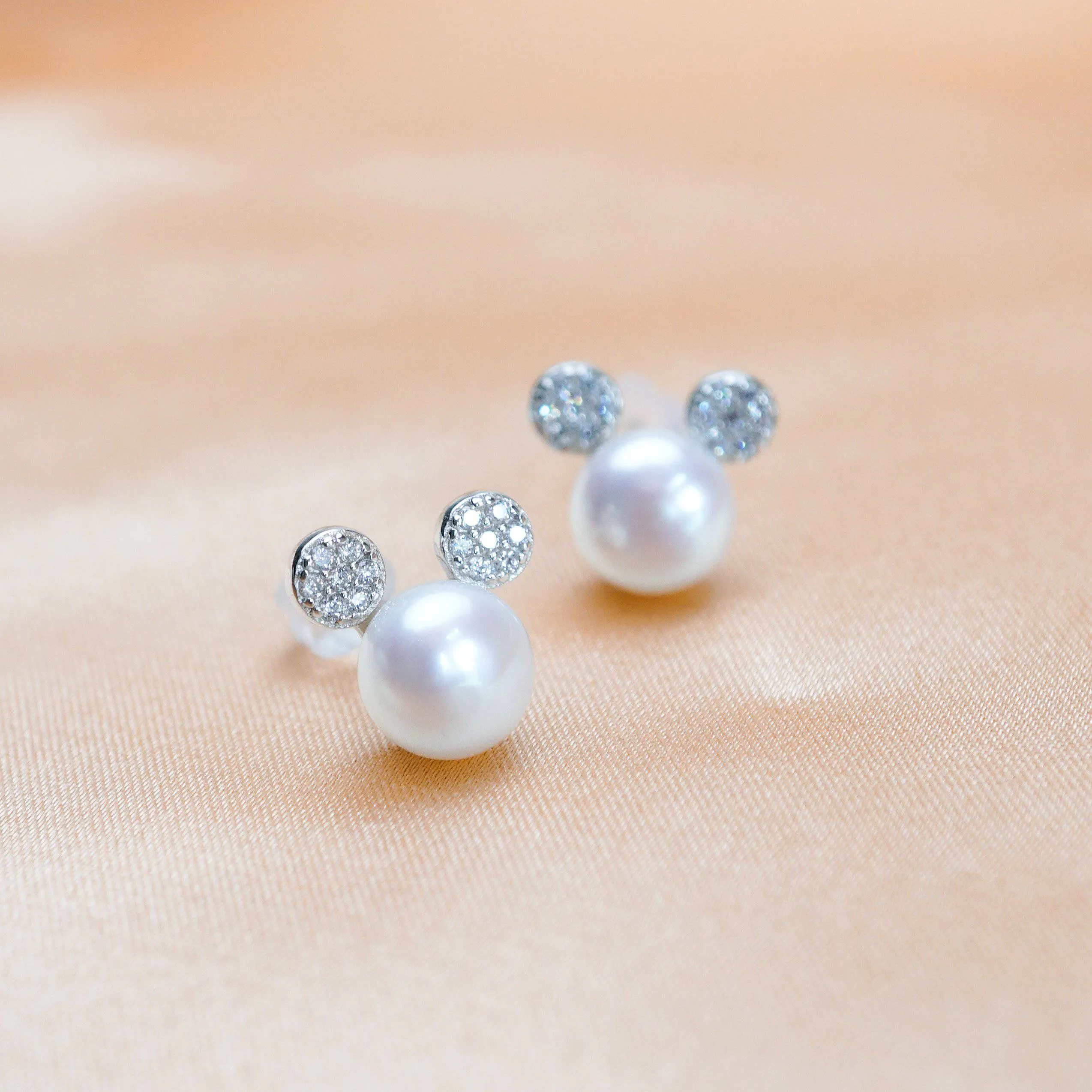 Wonderland Freshwater Pearl Earrings WE00070